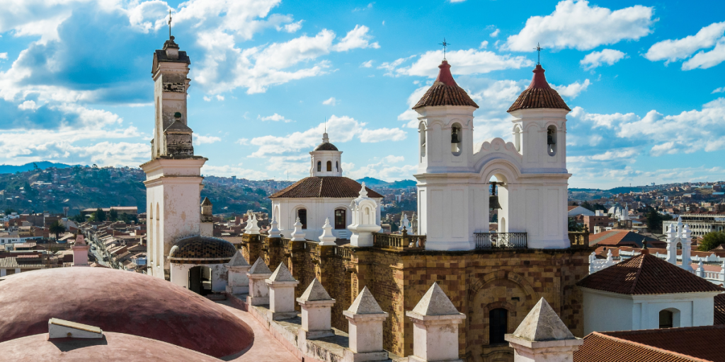 ¿Qué necesita un estudiante de Bolivia para venir a estudiar a España? 10 ASISA - International student ¿Qué necesita un estudiante de Bolivia para venir a estudiar a España?